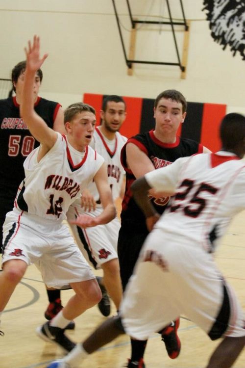 Trumbull Trouble rumbles with the new 'do.