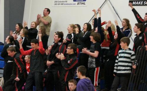 Big O leads the crowd. (Shelli trumbull photos)