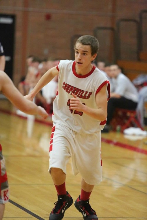 "Sweep the leg! Sweep the leg!" (John Fisken photos)