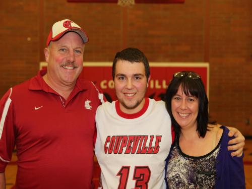 Drew Chan and parents Chris and Beverly Chan. (John Fisken photos)