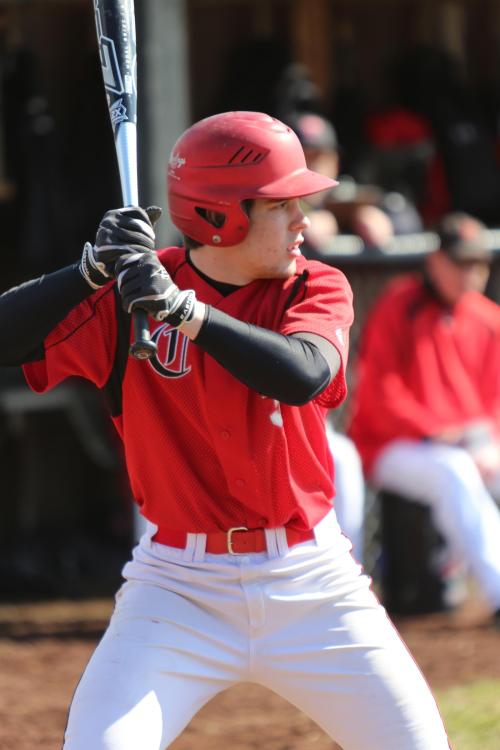 "Etzell. Ben Etzell. License to thrill." (John Fisken photos)