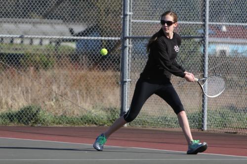 Allie Hanigan rolled to a huge win Tuesday, bageling her foe. (John Fisken photos)