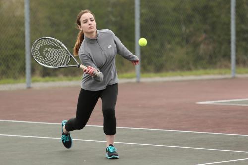 Ana Luvera opts for classic grey...