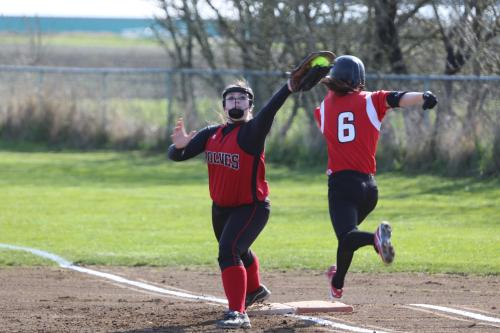 Hailey Hammer, seen here making a nice defensive play in an earlier season game, scored her team's lone run Wednesday. (John Fisken photo)
