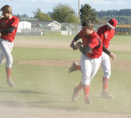 Dancin' in the dust.