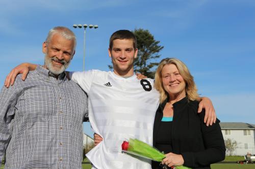 Luke Pelant and parents Roberta and Joanne.