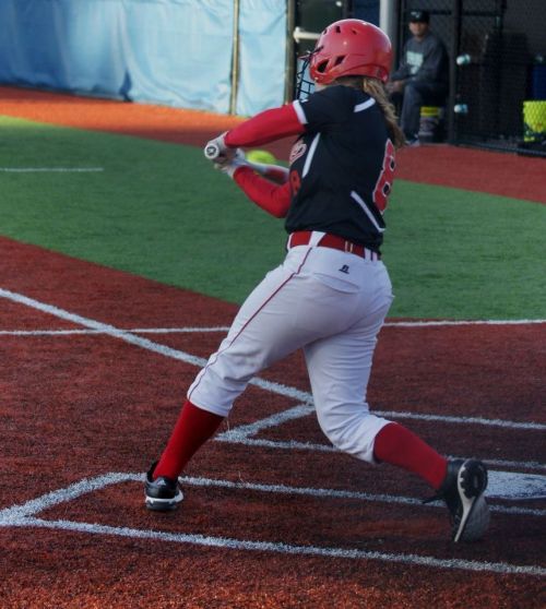 Fear the bat of Alexis Trumbull!!