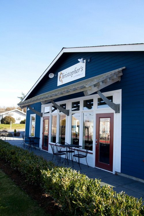 103 NW Coveland St. is your destination.