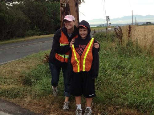 Abbie Martin and offspring, working the support station.