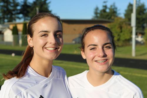 The Luvera sisters. Please don't ask me which one is Ana and which one is Ivy...