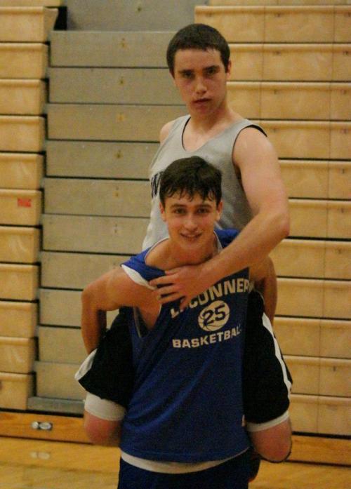 Former teammates Aaron Trumbull (top) and Taylor Ebersole spend some quality time together. (Shelli Trumbull photo)