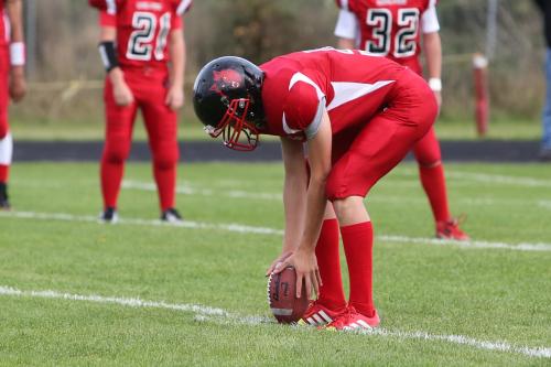 Joel Walstad prepares to tee off.