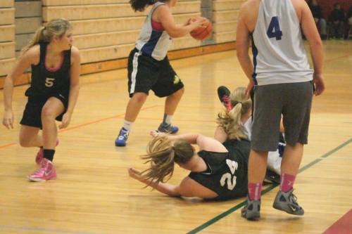 Monica Vidoni (24), ballin' hard.