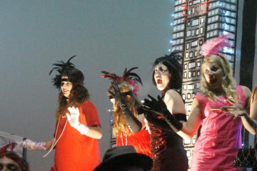 The flappers get things jumpin'.