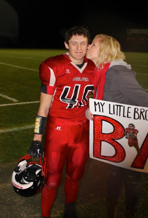 Big sis Courtney Arnold gets mushy with lil' bro Brett.