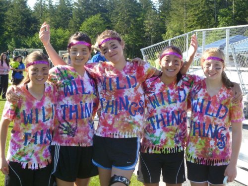Muller (second from left) with teammates (l to r) Micky LeVine, Julia Myers, Becca Pabona and Suzanne Kaltenbach.