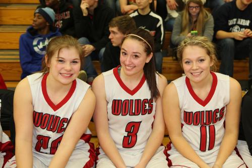 The captains: (l to r) Madeline Strasburg, Amanda Fabrizi and Breeanna Messner. (John Fisken photos)