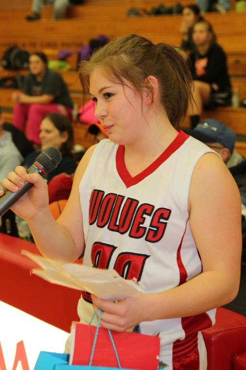 Junior Madeline Strasburg delivers a heartfelt tribute on Senior Night.