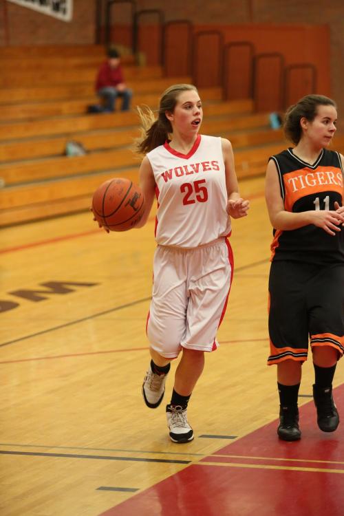 Now it's on to high school basketball for Kyla Briscoe (25) and Co.