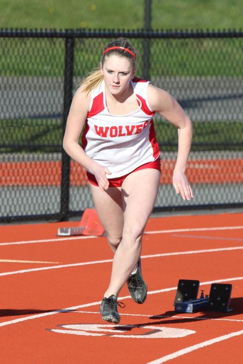 Lauren Grove ran a leg on two winning relay teams Thursday.