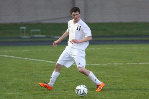 Tanner Kircher suffered a concussion and cruised clavicle in Tuesday's loss. (John Fisken photos)