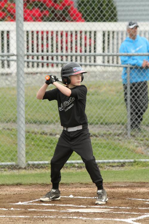 "Cinderella story. Outta nowhere. A former greenskeeper, now, about to become the Masters champion. It looks like a mirac... It's in the hole! It's in the hole! It's in the hole! 