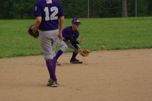 Joey Lippo goes low to snag the ball at short. (Joe Lippo photo)