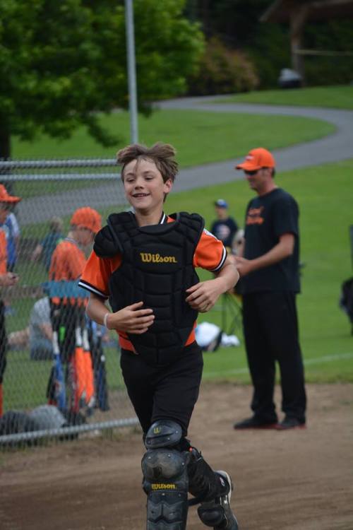 Elliott Johnson and teammates were all smiles after the win. (Karen Carlson photos)