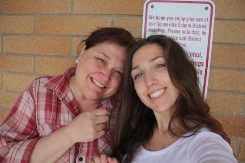 Mekare Bowen (right) and mom Dea.