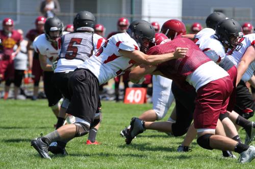 The Wolf line holds its ground against 3A Lakeside. (John Fisken photos)