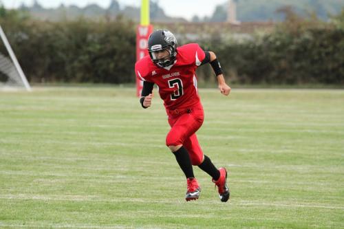 CJ Smith hits wrap drive. (John Fisken photos)