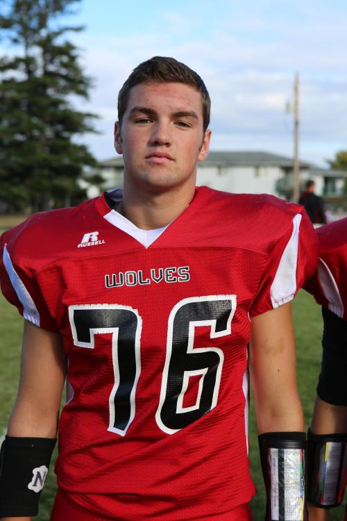 Senior captain Aaron Wright is third on the team in tackles. (John Fisken photos)