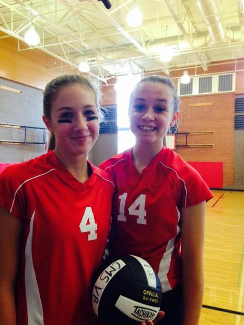 Smith (4) and teammate Ashley Menges.