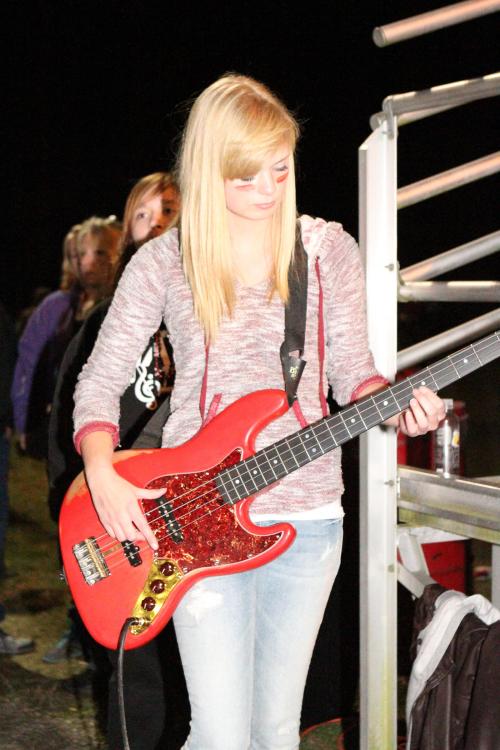 Savanna Dohner cranks up the bass.