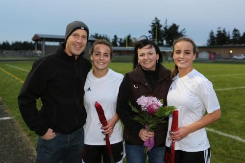 Ana (left) and Ivy Luvera.