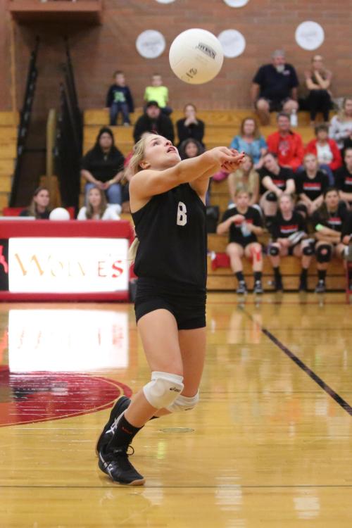 Hope "The SDurgeon" Lodell, hard at work. (John Fisken photo)