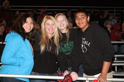 When Uriel Liquidano (right) is back in town, all the girls come runnin'.