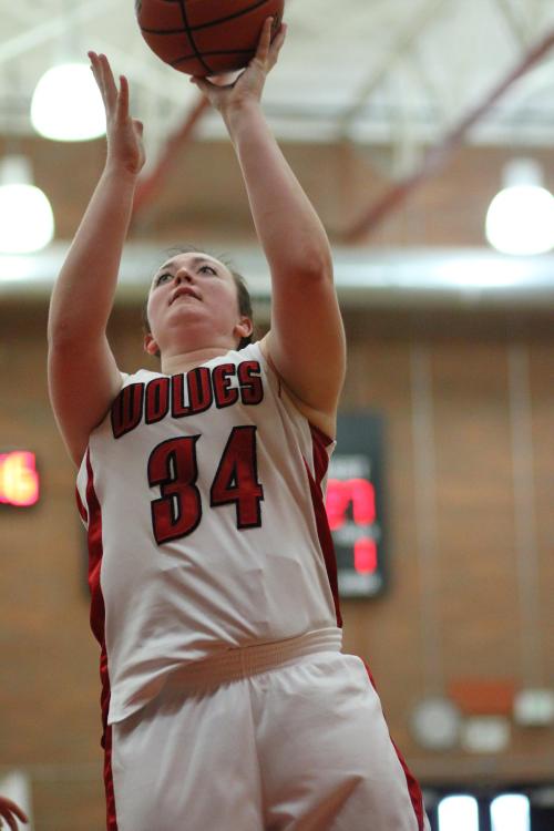 Hailey Hammer (John Fisken photos)