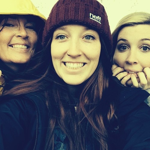 Kassie (Lawson) O'Neil with mom DeeAnna Smith (left) and sister Kayla Lawson (right).