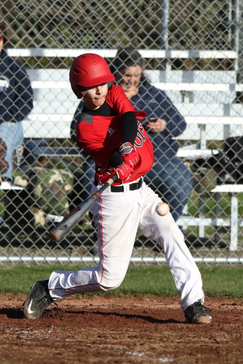 Sweet-swingin' Hunter Smith does what he does.