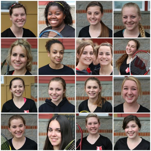 All the netters who were on hand for picture day. (JF)