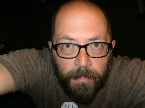 Oh yes, please do look right into the flash as it goes off. That's super smart, that is...