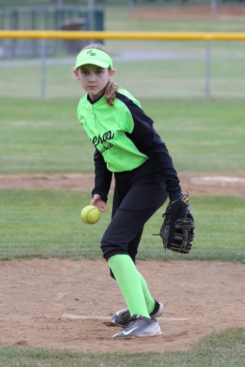 "Ooh, you can see it, but you can't hit it!!" (John Fisken photos)