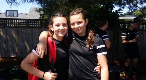 Kalia (left) and Mia Littlejohn. (Dawn Hesselgrave photo)