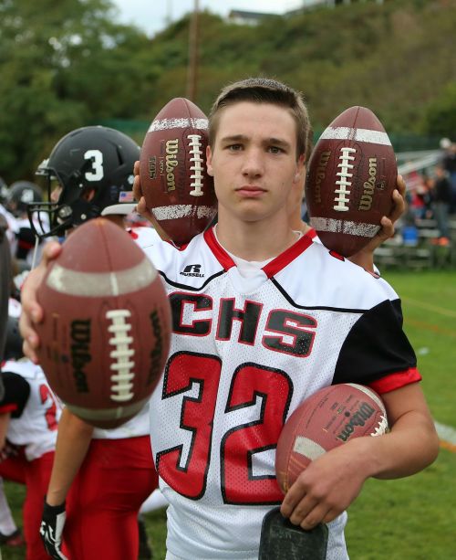 An injury might have sidelined Jacob Martin, but he still stayed busy all night long. (John Fisken photo)