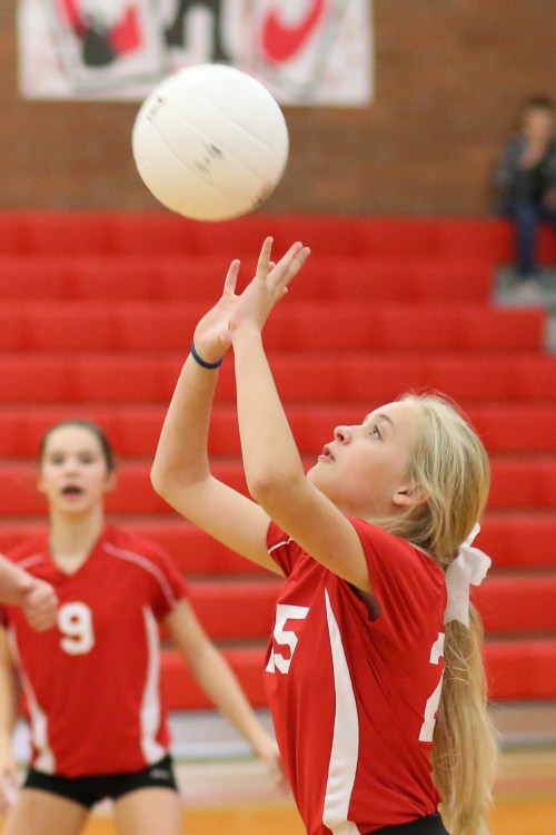 Emma Mathusek sets up her teammates.