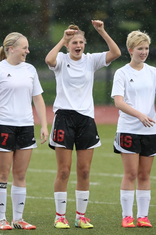 Lindsey Roberts (John Fisken photos)