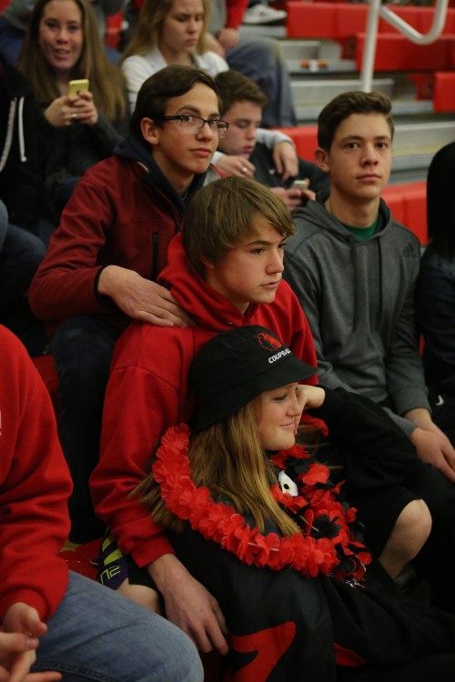 Nick Etzell, traveling massage therapist, at your service.