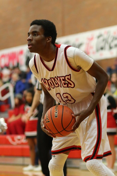 Dante Mitchell was one of nine Wolves to score Friday in a 66-60 win over Concrete. (John Fisken photo)
