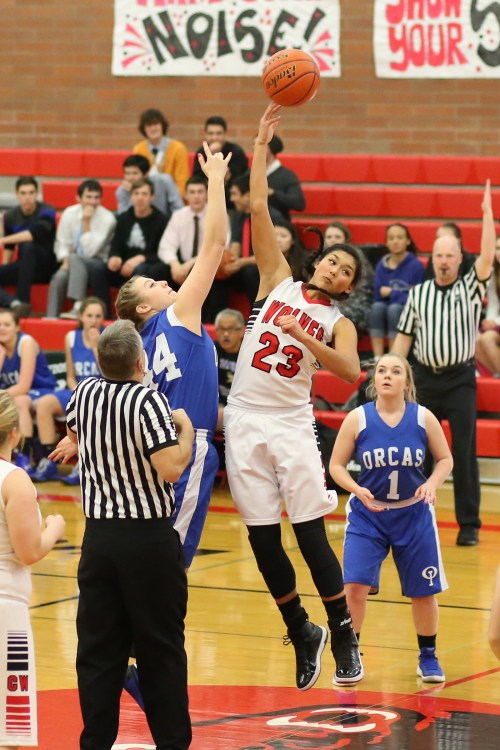 Orcas player: "Hey, I almost beat Makana Stone for the tip." And we check the tape, and nope, you're a liar...